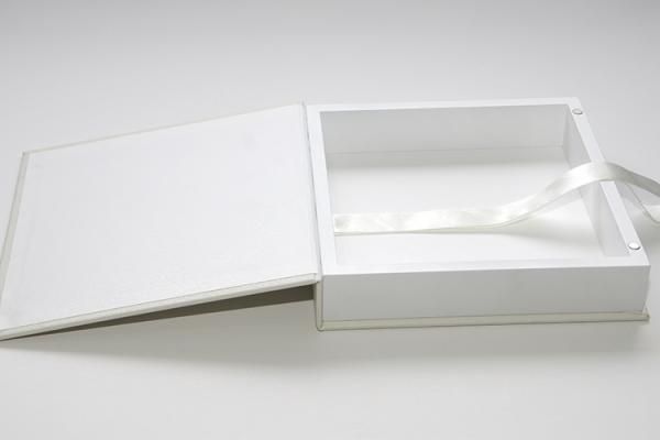 Футляр для книги из искусственной кожи 24