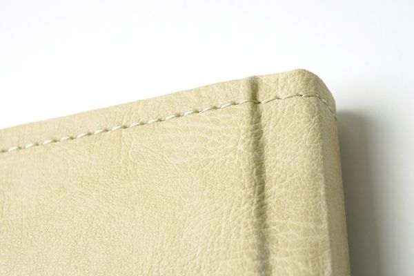 Фотокнига 30х20 см из искусственной кожи 32