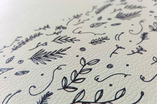 Фотокнига 25х25 из кожзама и УФ-печатью 27